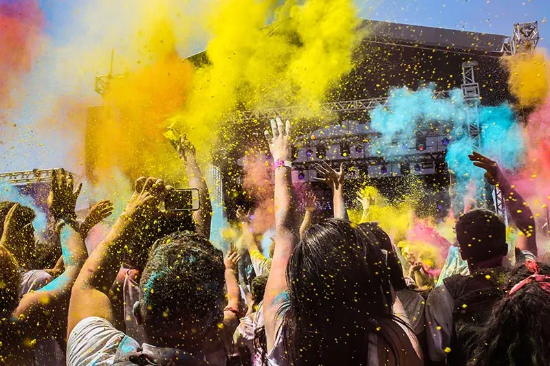 Holi